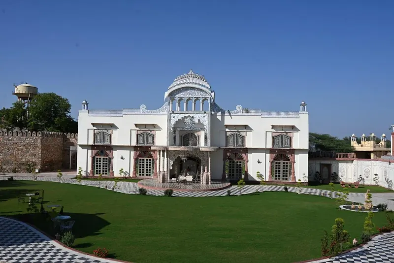 Lohagarh Fort Resort, Jaipur